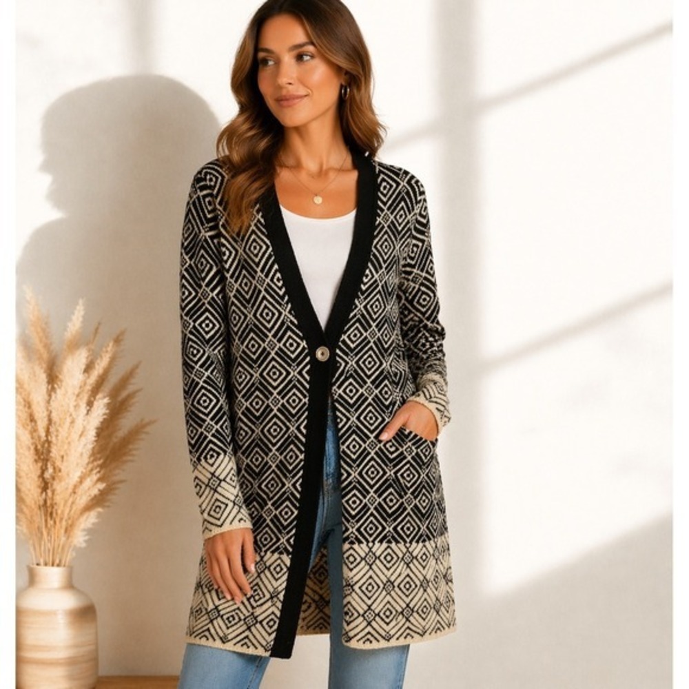 Coldwater Creek Womens L 14 Black White Geometric Wool Blend Cardigan Sweater